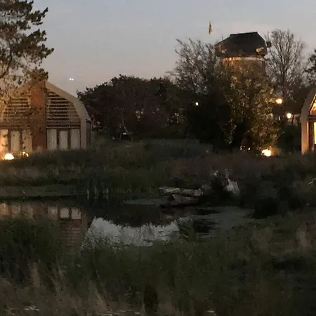 Klein Geluk * אגמונד אן זי